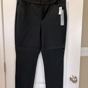 Women’s Old Navy High Rise Pixie Pants NWT